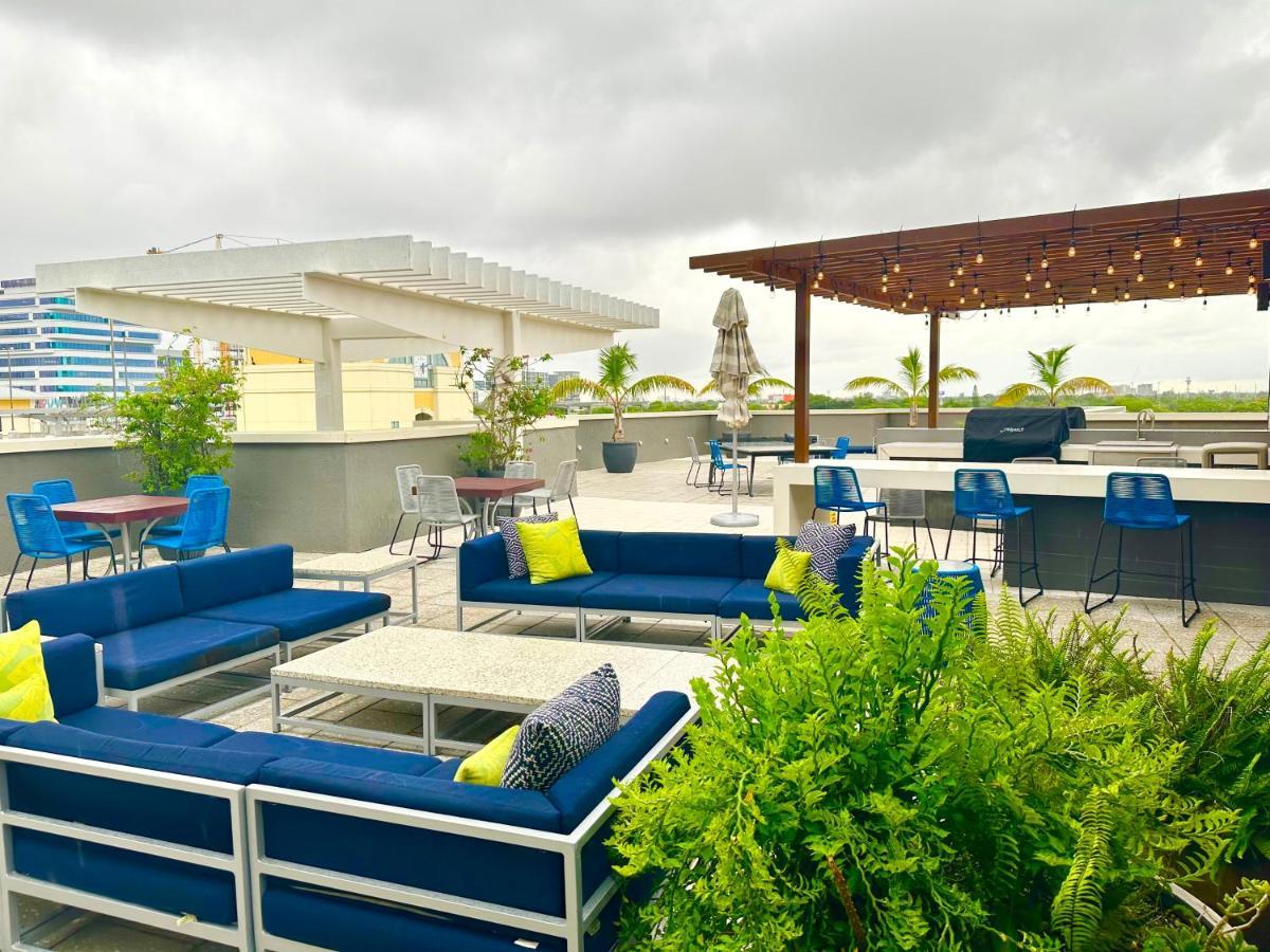 Amazing Midblock Miami 2 Bedrm Loft With Free Parking Aparthotel Exteriör bild